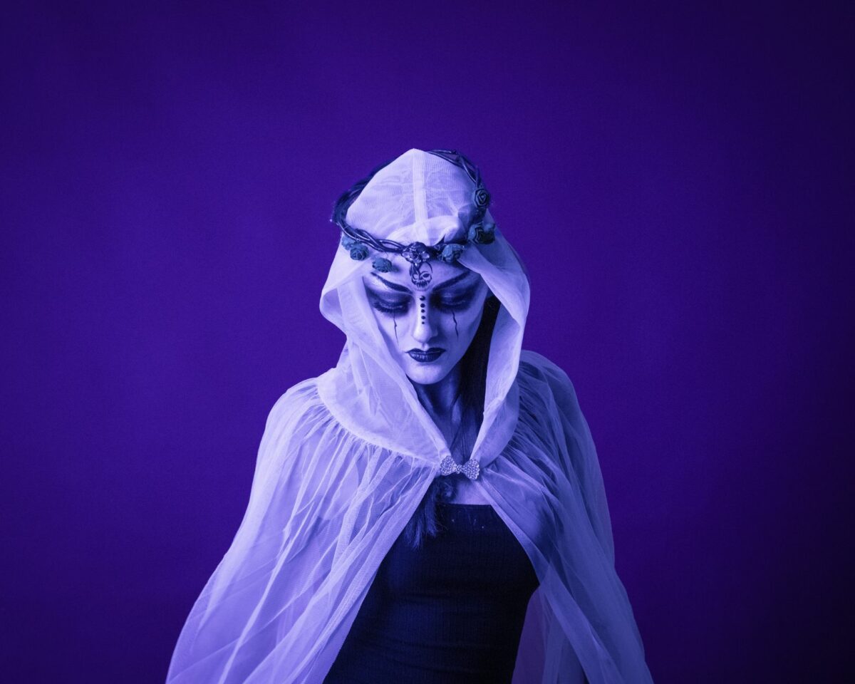 Maquillage d'Halloween pour adultes : réussir un look sans irriter sa peau