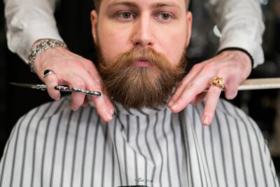 Movember 2026 : réussir sa moustache semaine après semaine